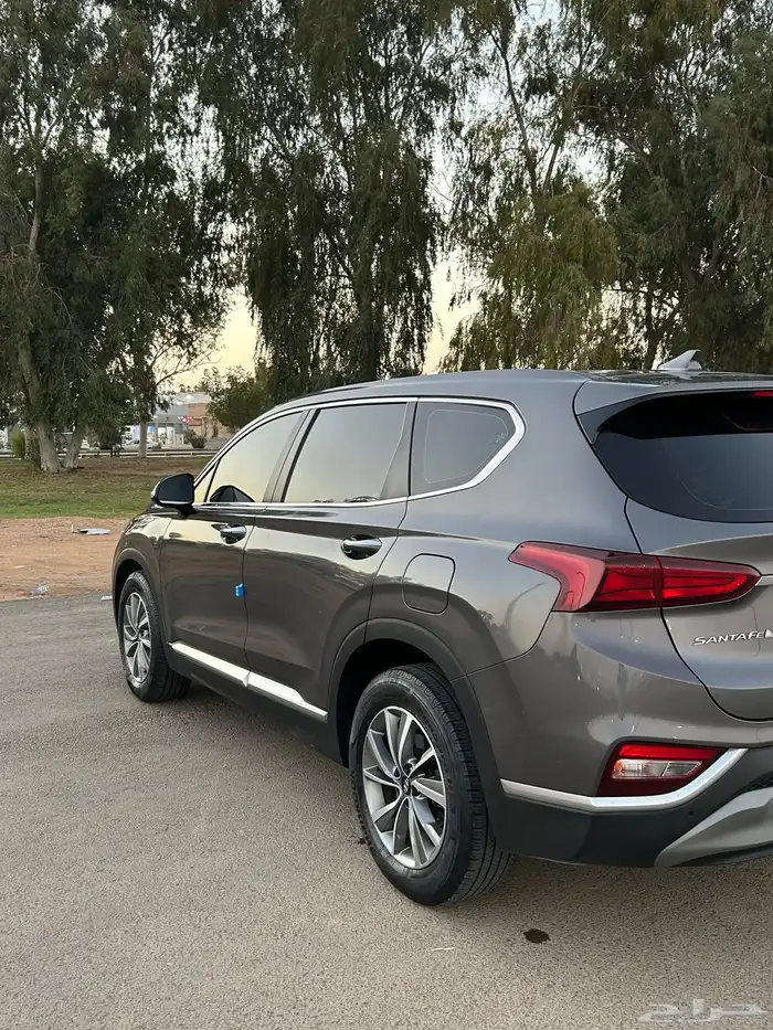 سنتافي 2020 ديزل وارد كوريا 7 مقاعد بدي وكاله 3