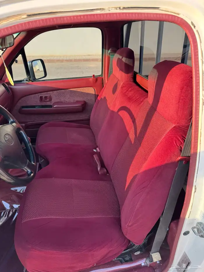 للبيع هايلكس 2005 9