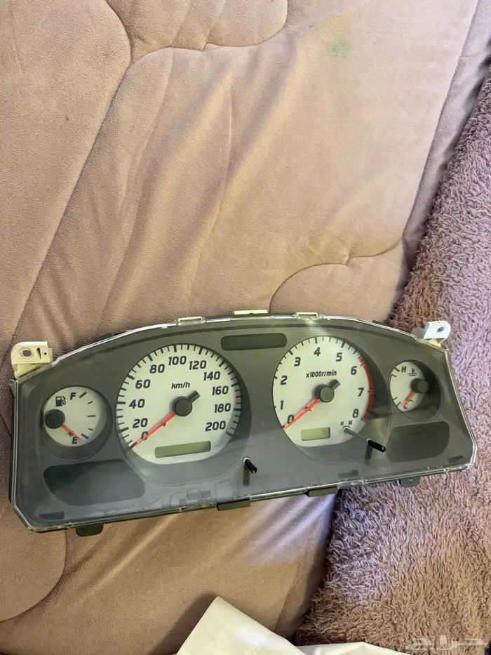 للبيع عداد ددسن سوبر ابيض مشاه 400 2