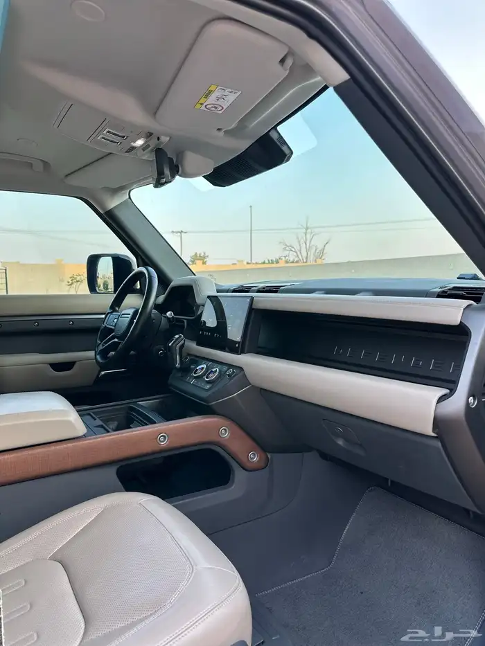 ديفندر 2022 21