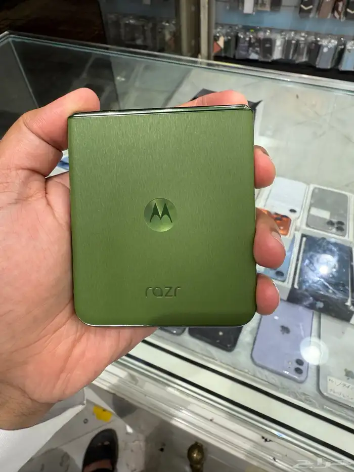 موتورلا رازر 50 الترا 512 5