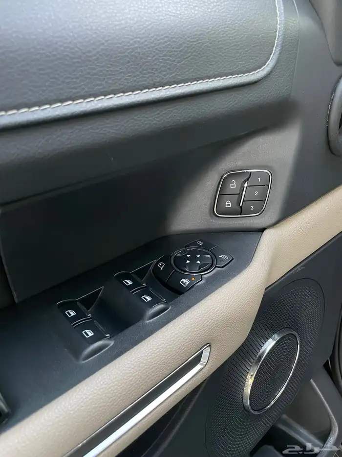 فورد اكسبديشن 2024 xlt 17