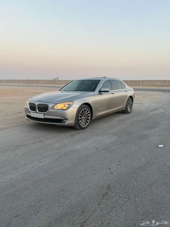 BMW 2009 فل كامل للبيع 0
