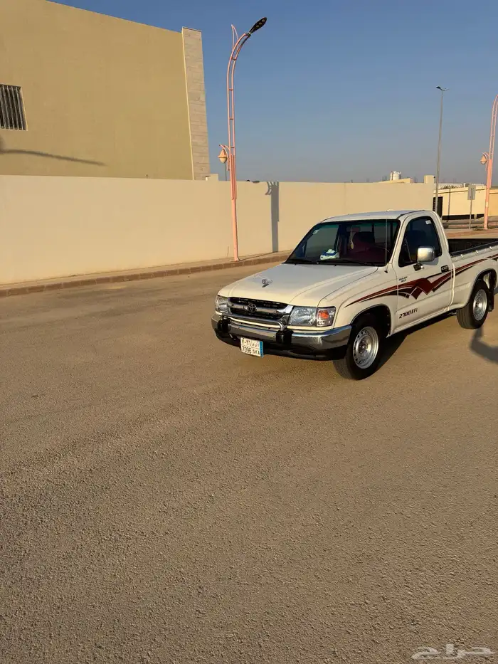 للبيع هايلكس 2005 3