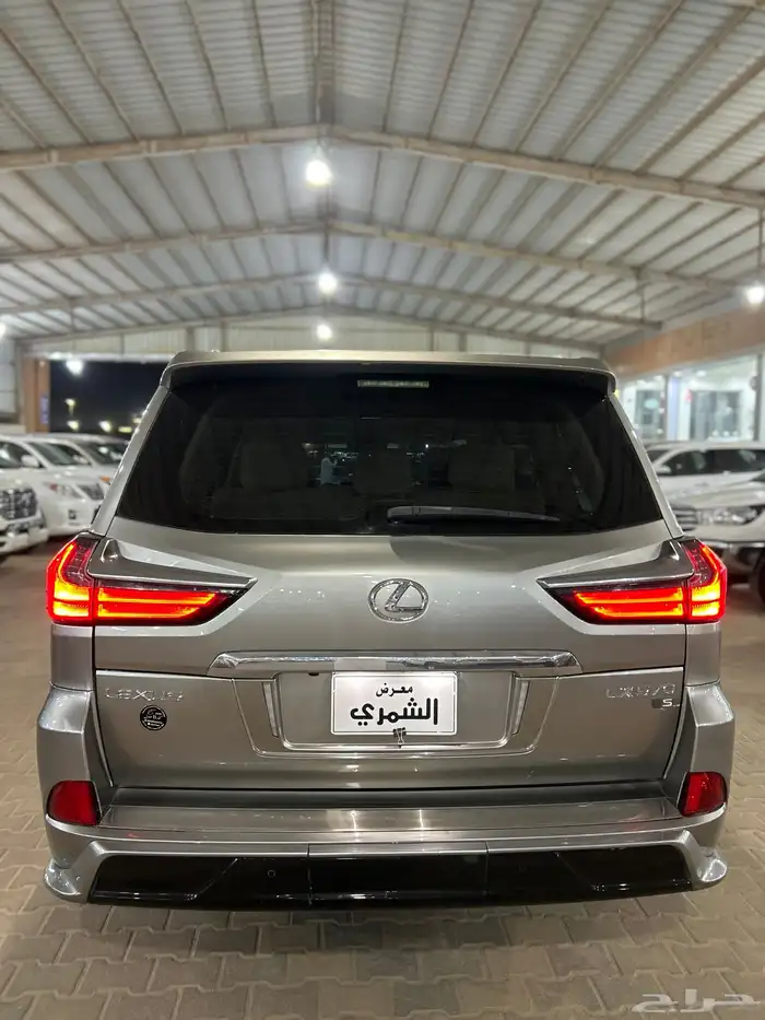 لكزس 2019 سعودي 12