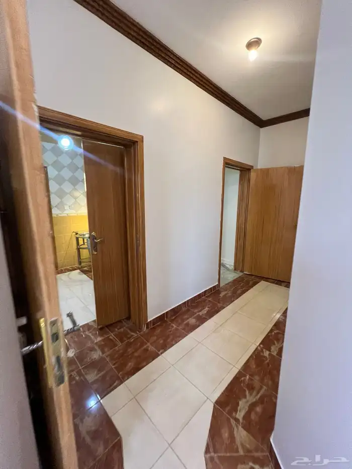 دور علوي للايجار شرق بريدة خلف مركز طابا سنتر 10