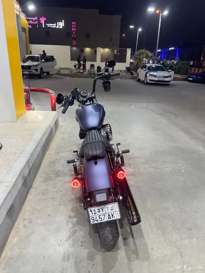 هارلي سريت بوب Harley Street Bob 2025 2