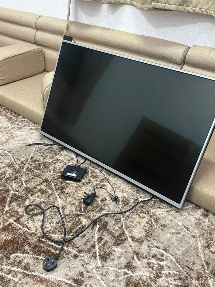 شاشة LG 43 بوصة 0