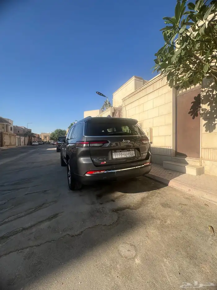 جيب شروكي (2021)  الشكل الجديد  . 2