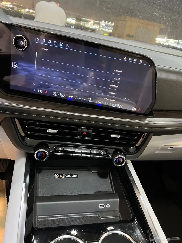 تاهو بريمير 2025 أسود داخلي ابيض 24