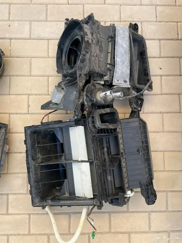 جرم ثلاجة فورد ايدج الاصليه 2013 2