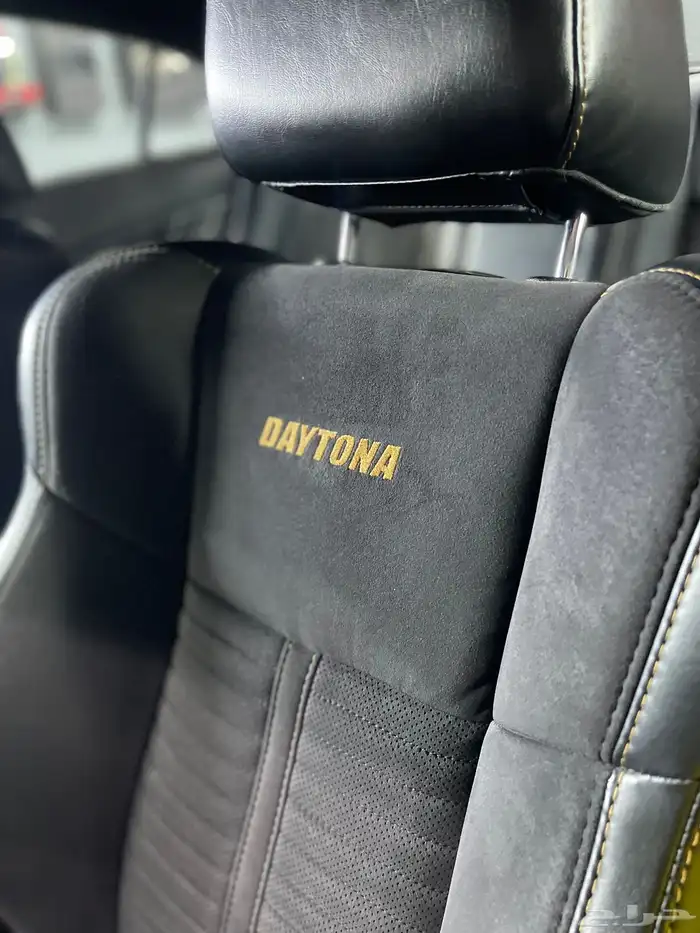 تشارجر ديتونا 8