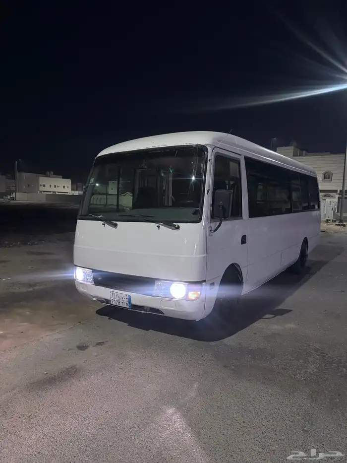 باص روزا مستوبيشي 2005 السيارة نظيفة ومفحوصة للإيجار شهري ا 0