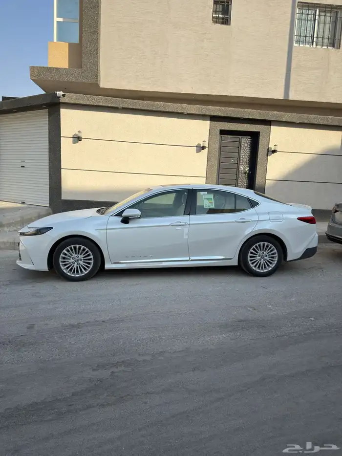 كامري 2025 LE جديد صادر لوحات 2