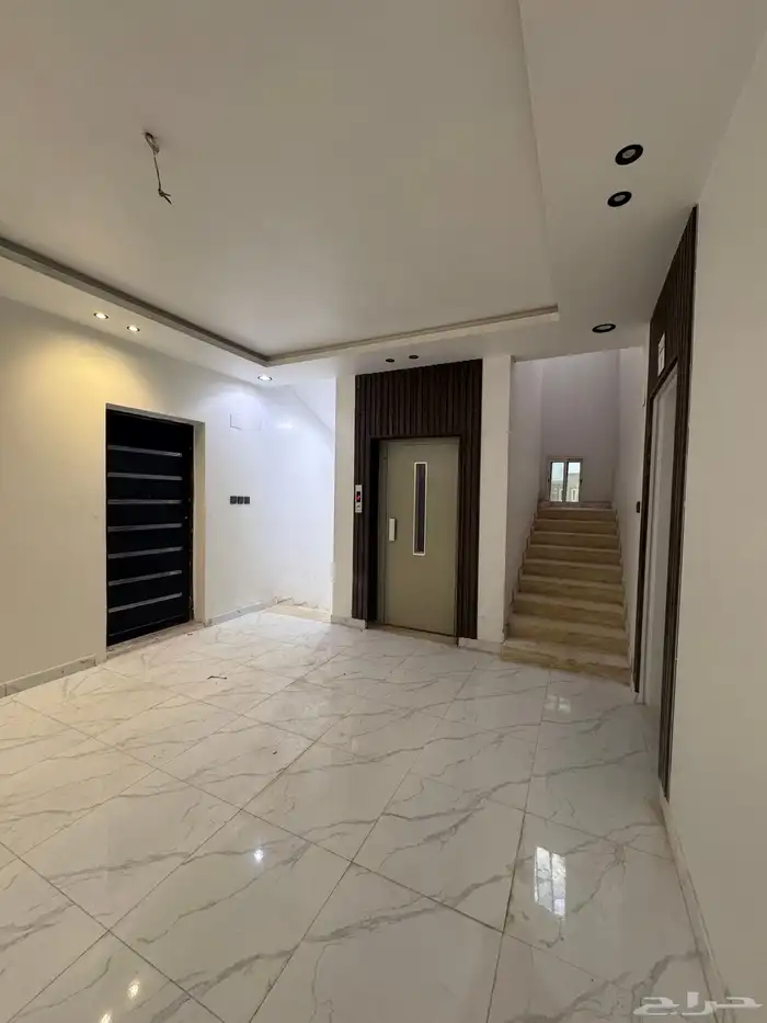 للبيع شقه دور ثانى مصعد جاهز من 340 الف بالمحاله ابها 0