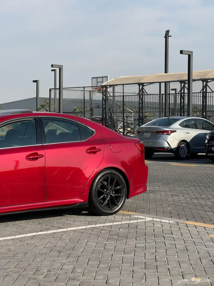 لكزس للبيع 9