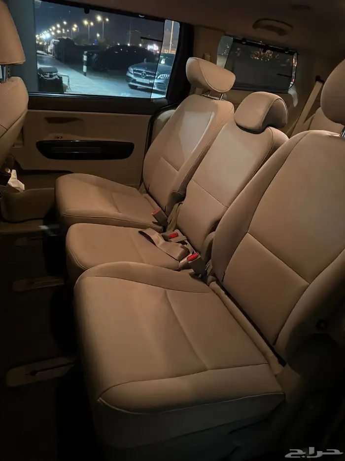 كيا كرنفال 2016 نظيف ممشى 225 الف 5