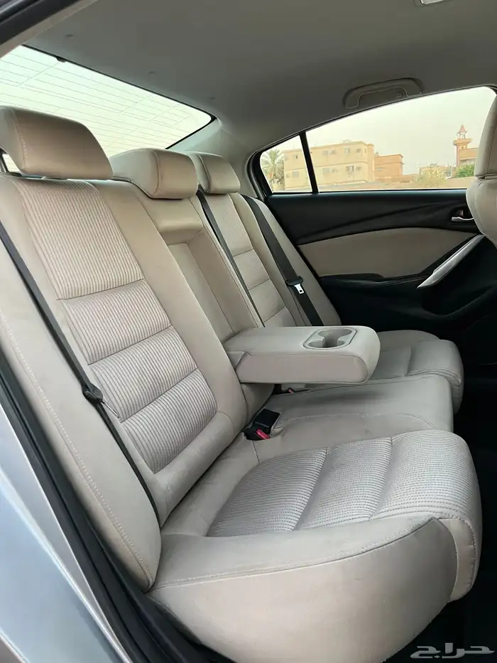 مازدا 6 عداد قليل (2015). 20