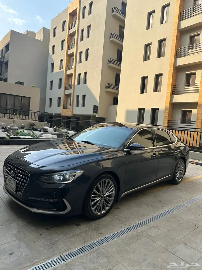 هيونداي أزيرا 2018 للبيع ماشاءالله في مة النظافة 4