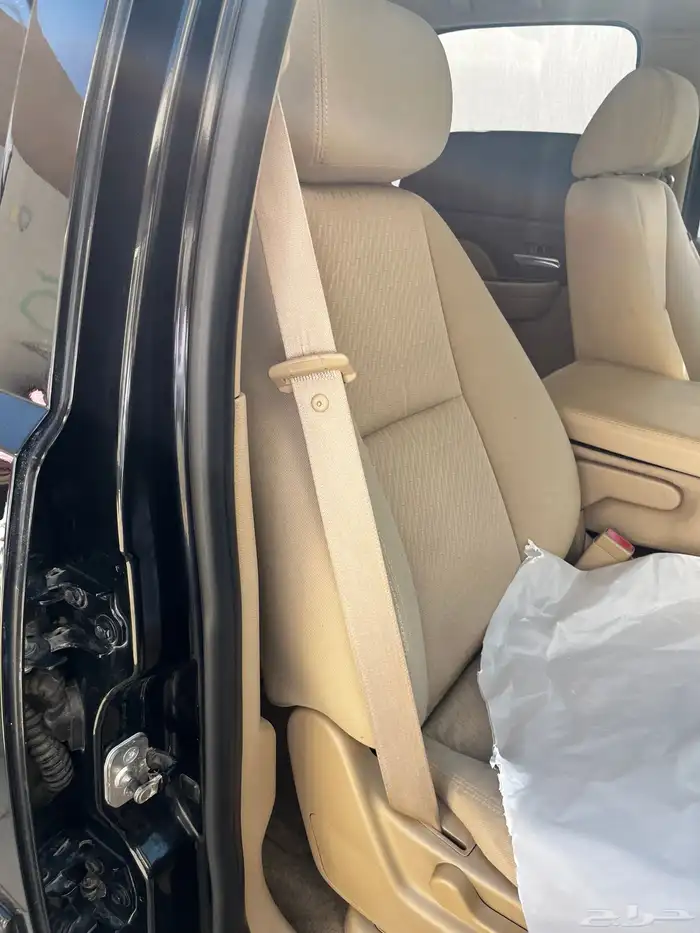 يوكن للبيع 2011 8