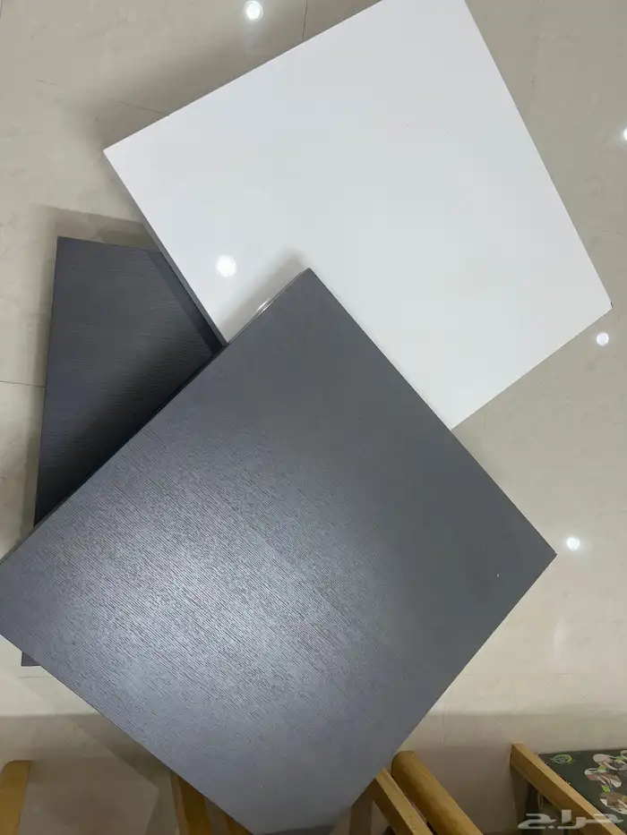 مكيف whitewestinghouse نظيف جدا قدرة 18000. مع طقم طاولات 1