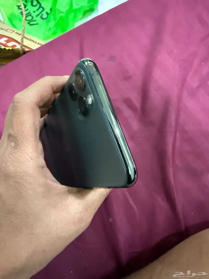 ايفون 11 برو ماكس مافك 5