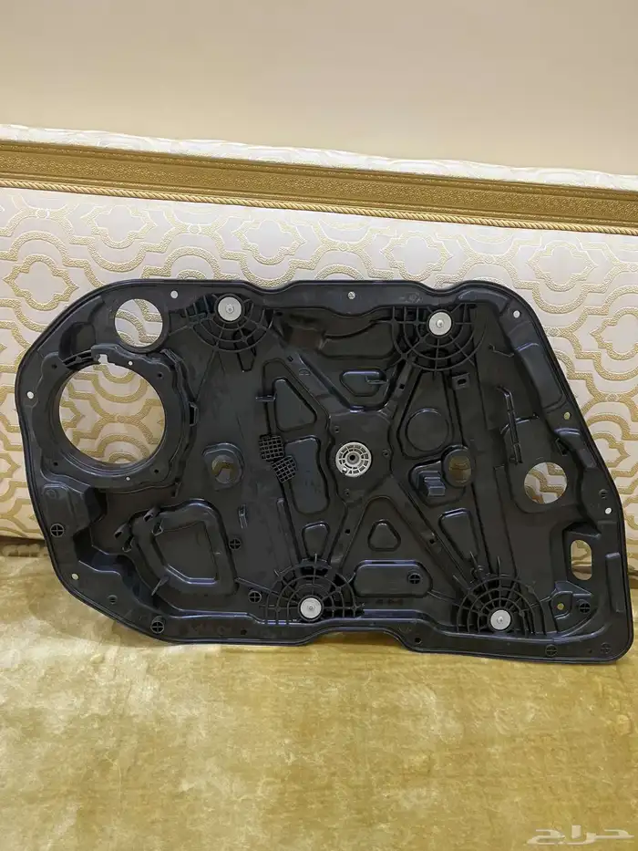 مكينة زجاج امامي يسار سيراتو من 2018-2022 وكالة 0