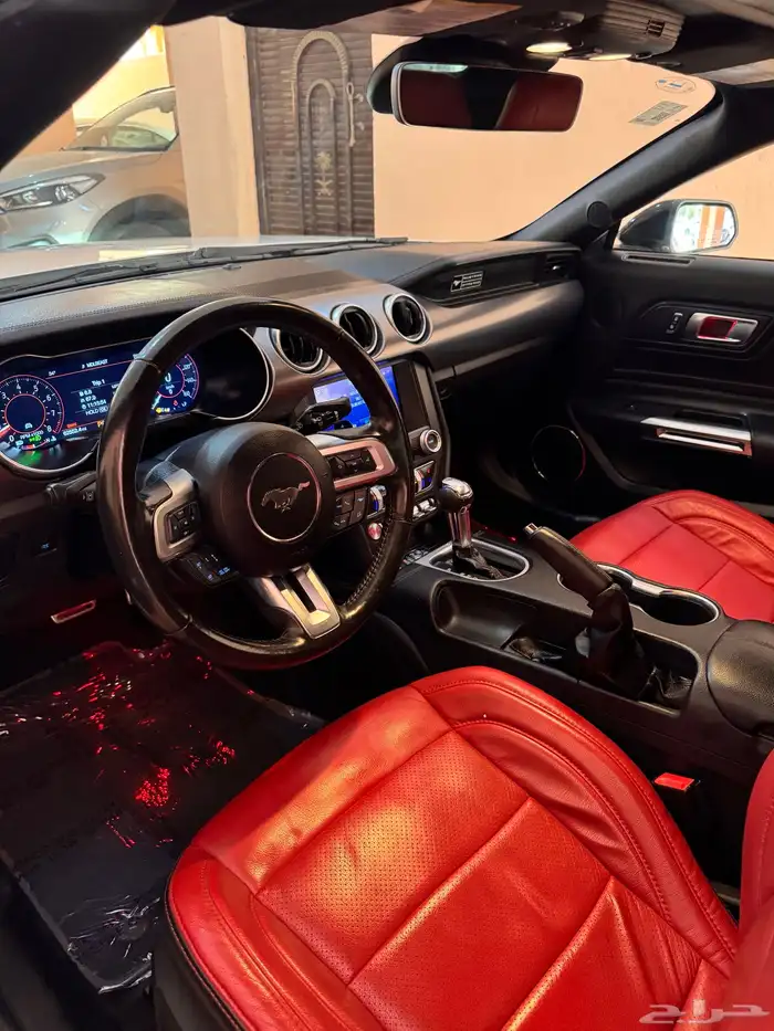فورد موستنج GT 5.0 V8 2020 بريميوم 35