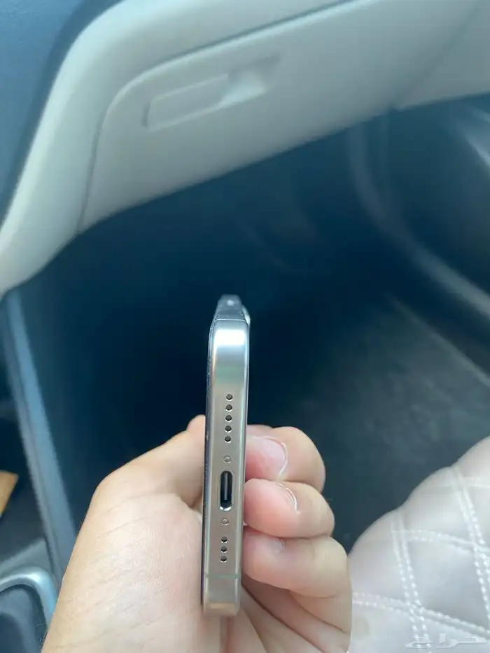 ايفون 15 برو 8