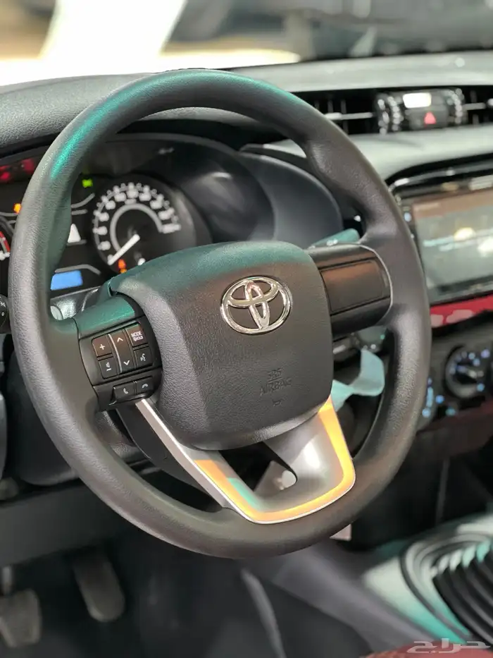 تويوتا   هايلوكس غماره GL ديزل 2025 جديد سعودي 81.050شامل 10