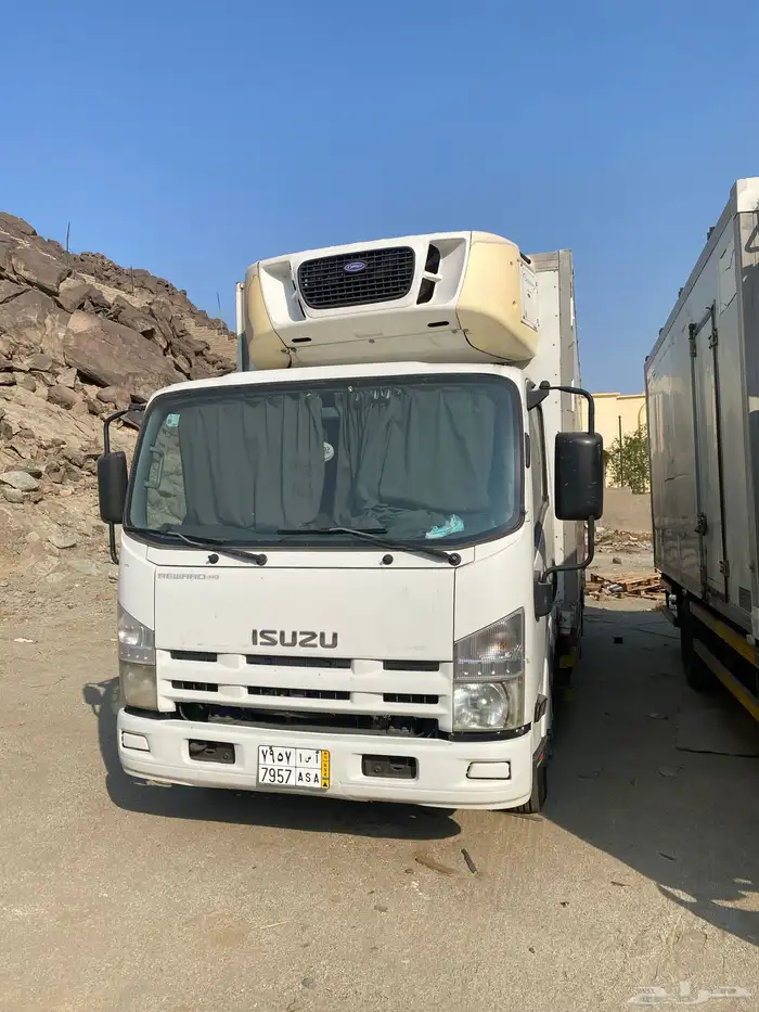 دينا للبيع شاص طويل 5.50 تبريد تجميد التواصل على الرقم ا 0