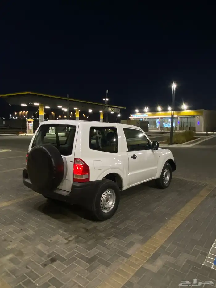 جيب باجيرو 3