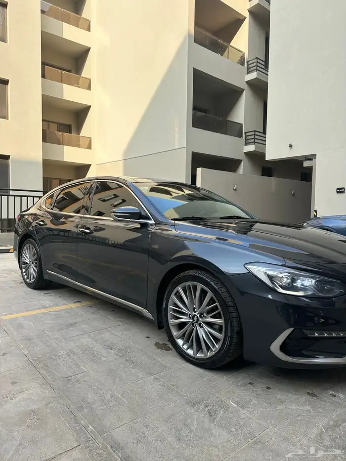 هيونداي أزيرا 2018 للبيع ماشاءالله في مة النظافة 3