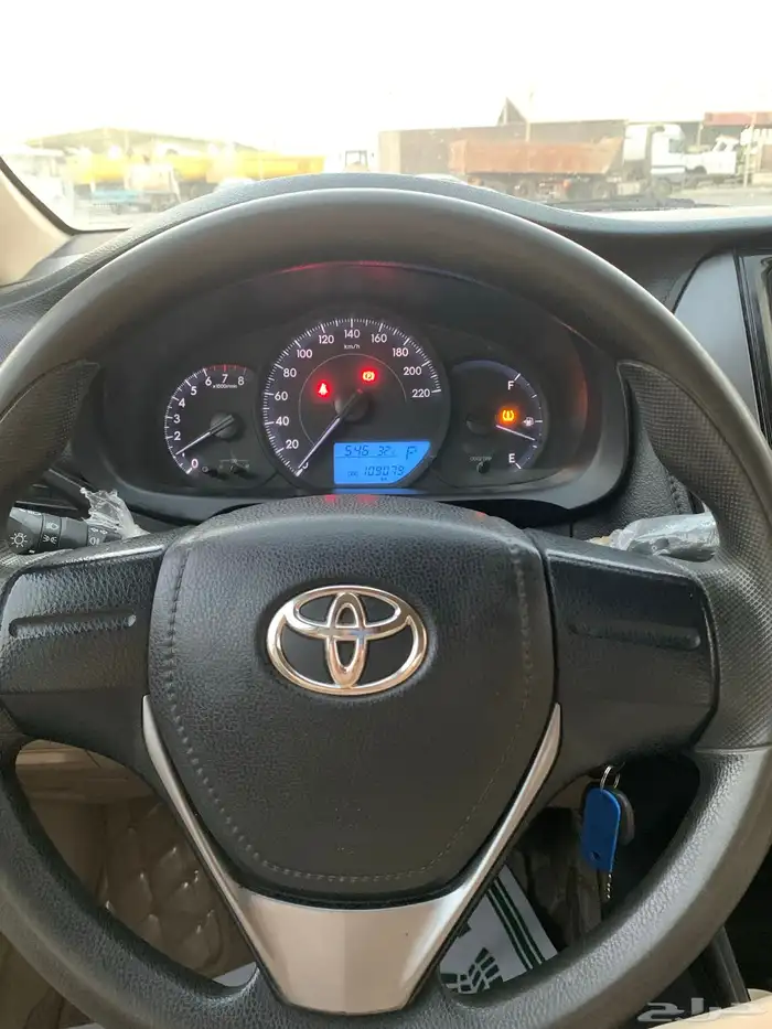 تويوتا يارس وكالة 2022 فل كامل 8