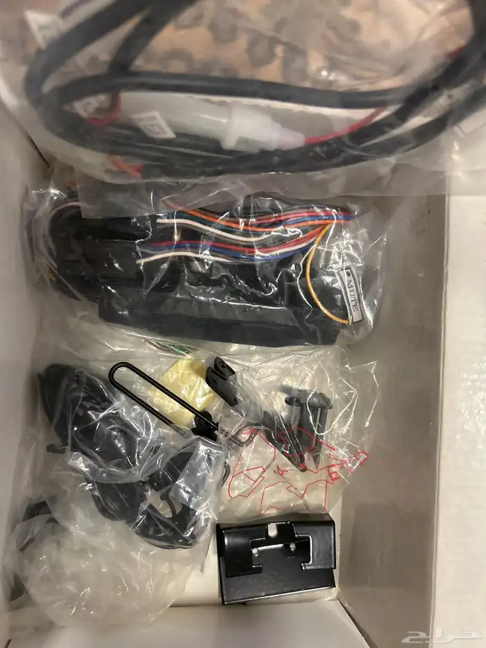 جهاز بلوتوث ييركب على الجيب الكزس 470 جديد مافتحت نهائي 2