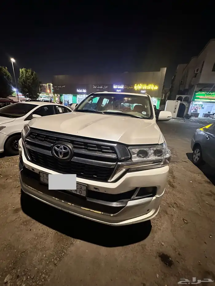 Land Cruiser GXR 2021 V6 0