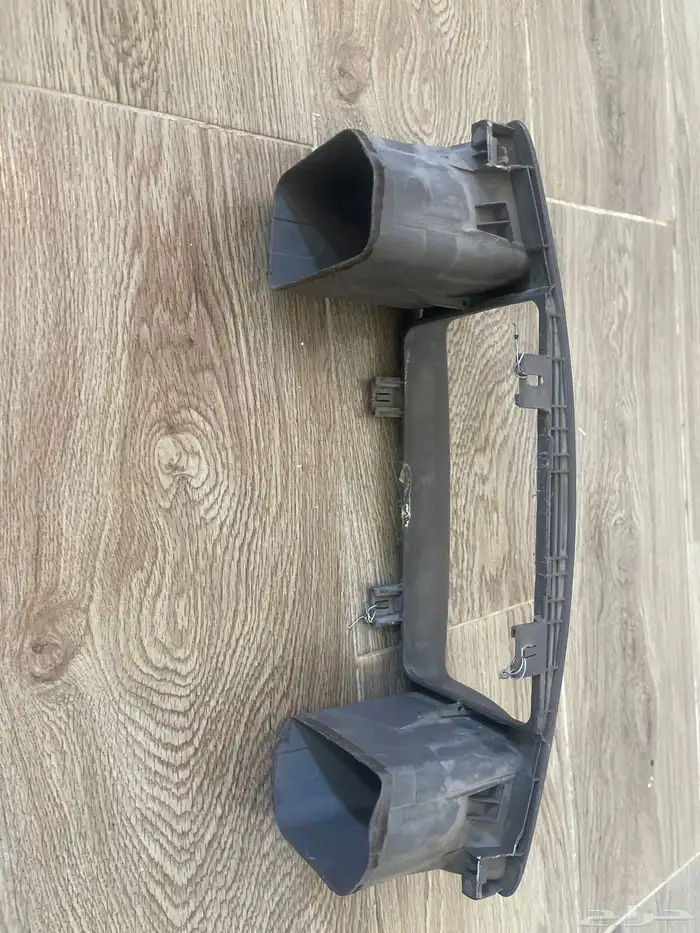 كورلا 2007 انوار قدام مستخدمين و ديكور مكيف و لمبة البريك 3