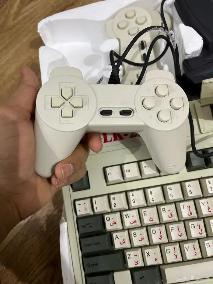 اتاري 2010 جديدد بكرتونه وجميع اسلاكه 1