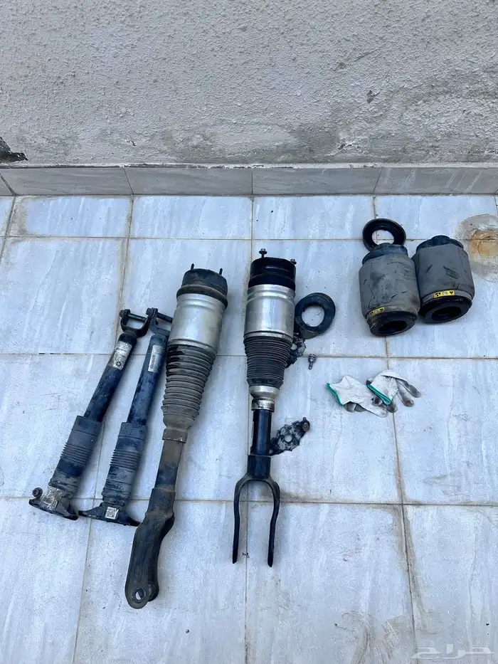 مساعداة هيدرولك 0