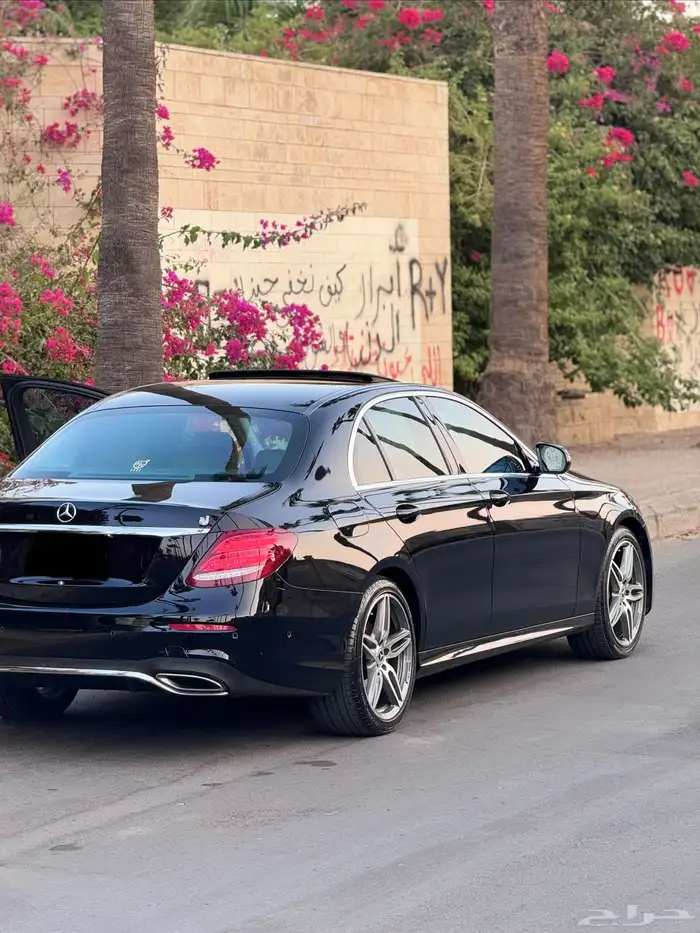 مرسيدس E200 وارد الجفالي مخزنة 2019 5