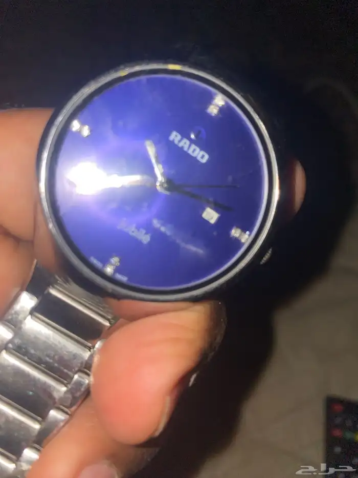 ساعه رادو يبيلها حجر بس مو متاكد اصلي او لا 0
