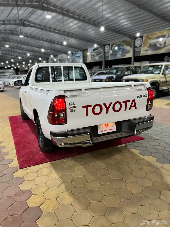 تويوتا   هايلوكس غماره GL ديزل 2025 جديد سعودي 81.050شامل 4