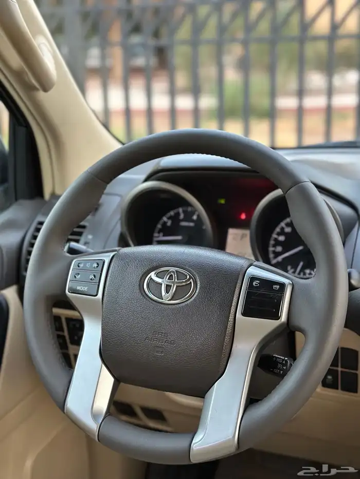 تويوتا برادو TXL موديل 2015 سعودي 15