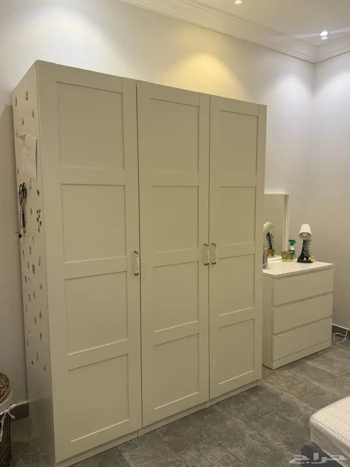 غرفة نوم من ايكيا 0