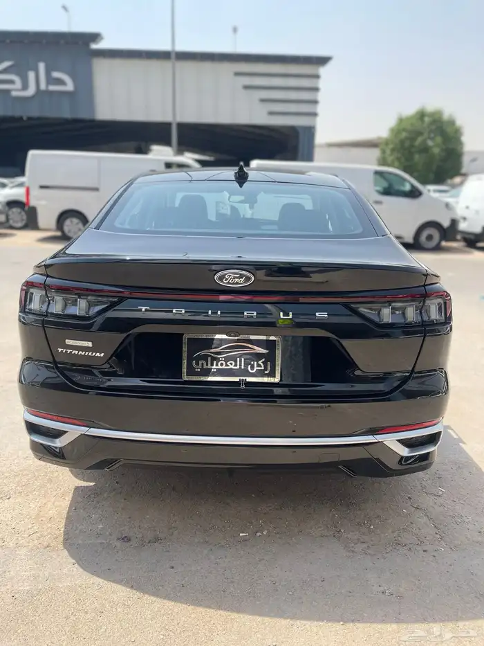 فورد تورس موديل 2023 تيتانيوم سعودي 5