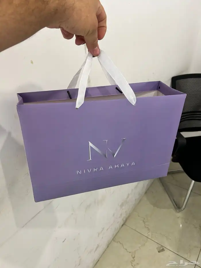 أكياس عبايات بوكس لوقو جلد ليبل تطريز ستكرات كروت 22