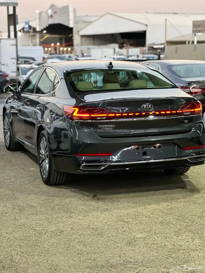 كيا كادينزا 2021 وكالة شرط الفحص 3