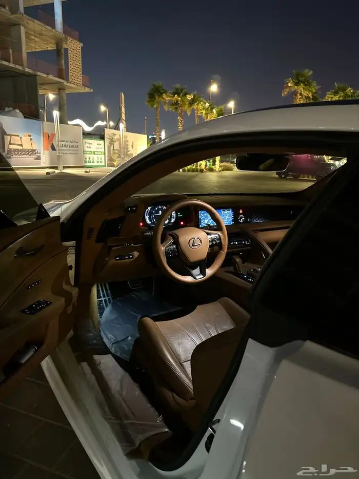 لكزس lc500 2021 15