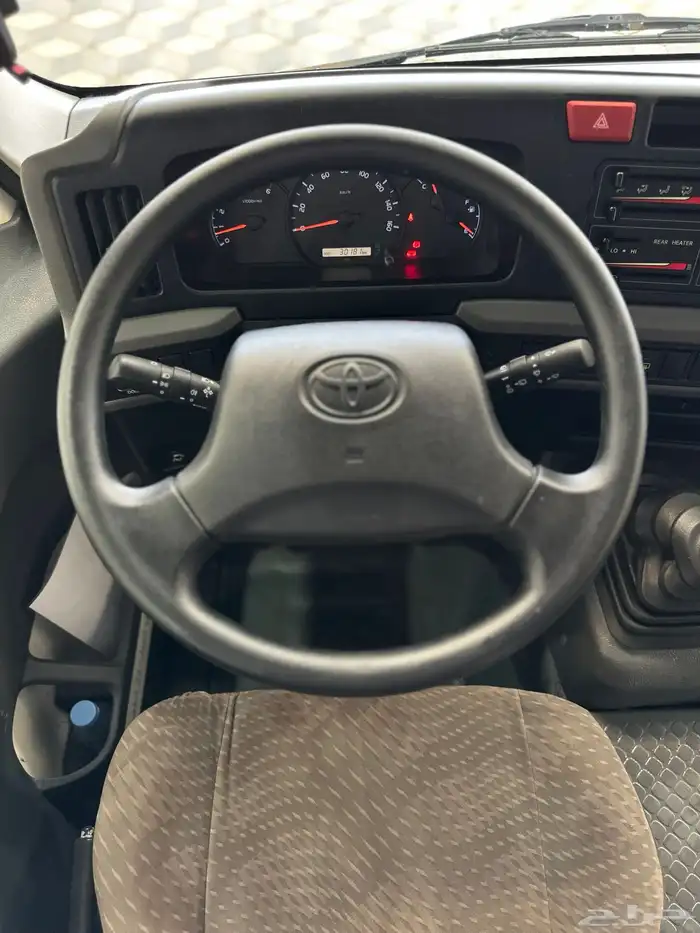 كوستر 2022 ديزل 23 راكب 9