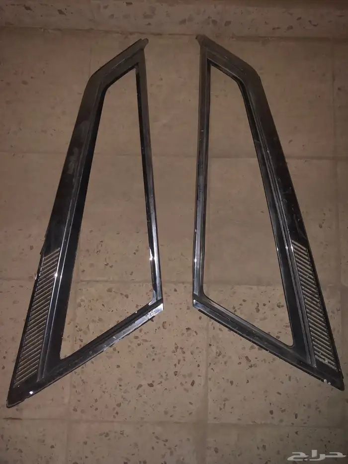 للبيع قطع كرسيدا قديم نظيف و اسعار مناسبة جدا 5